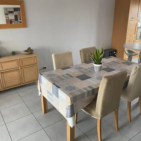 Appt T3 75m2 Plein Sud Avec Pk 아파트 *